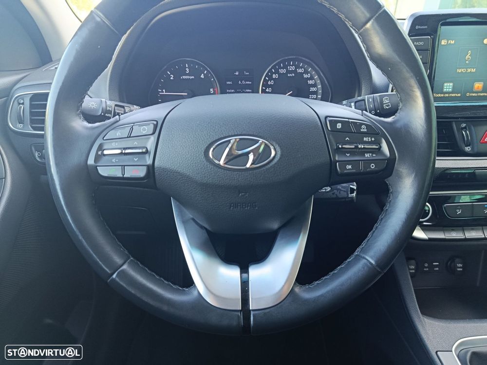 Hyundai i30 SW 1.6 CRDi Style - 23