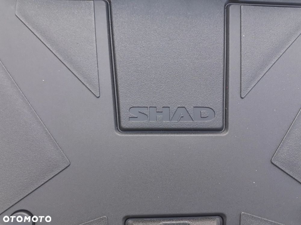 Suzuki DL - 16