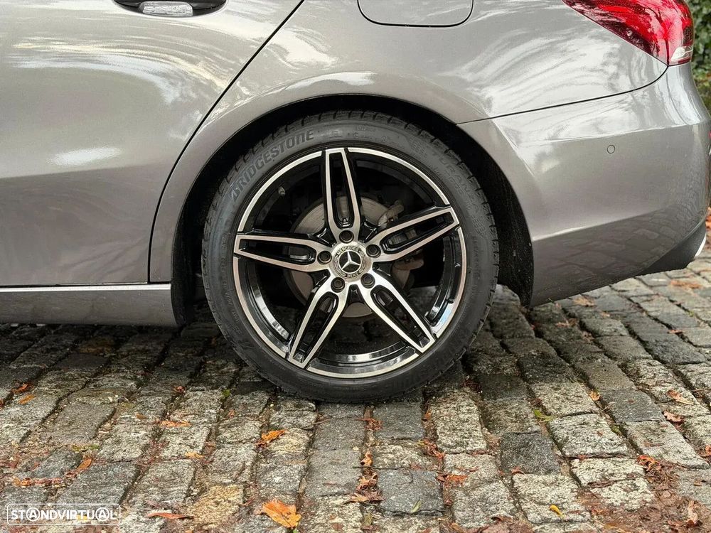 Mercedes-Benz A 180 Limousine d Business Solutions Aut. - 10