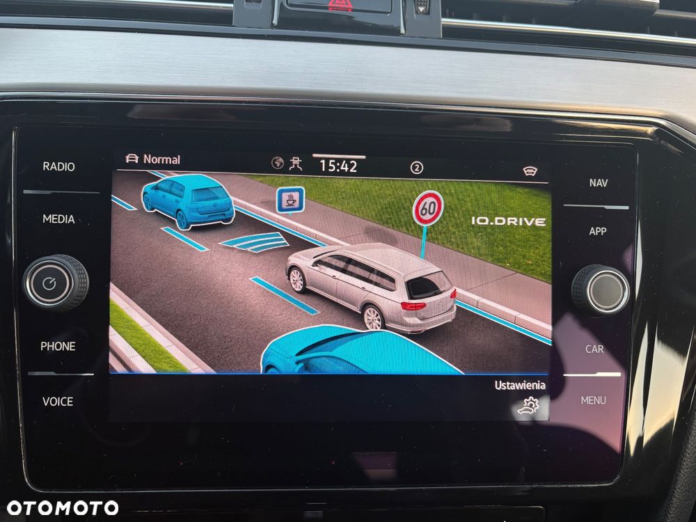 Volkswagen Passat ver-2-0-tdi-evo-elegance-dsg - 33