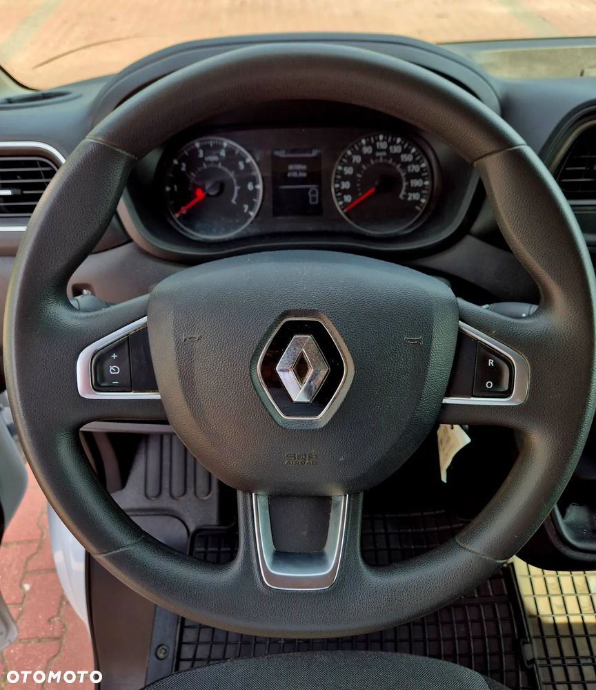 Renault Master - 10