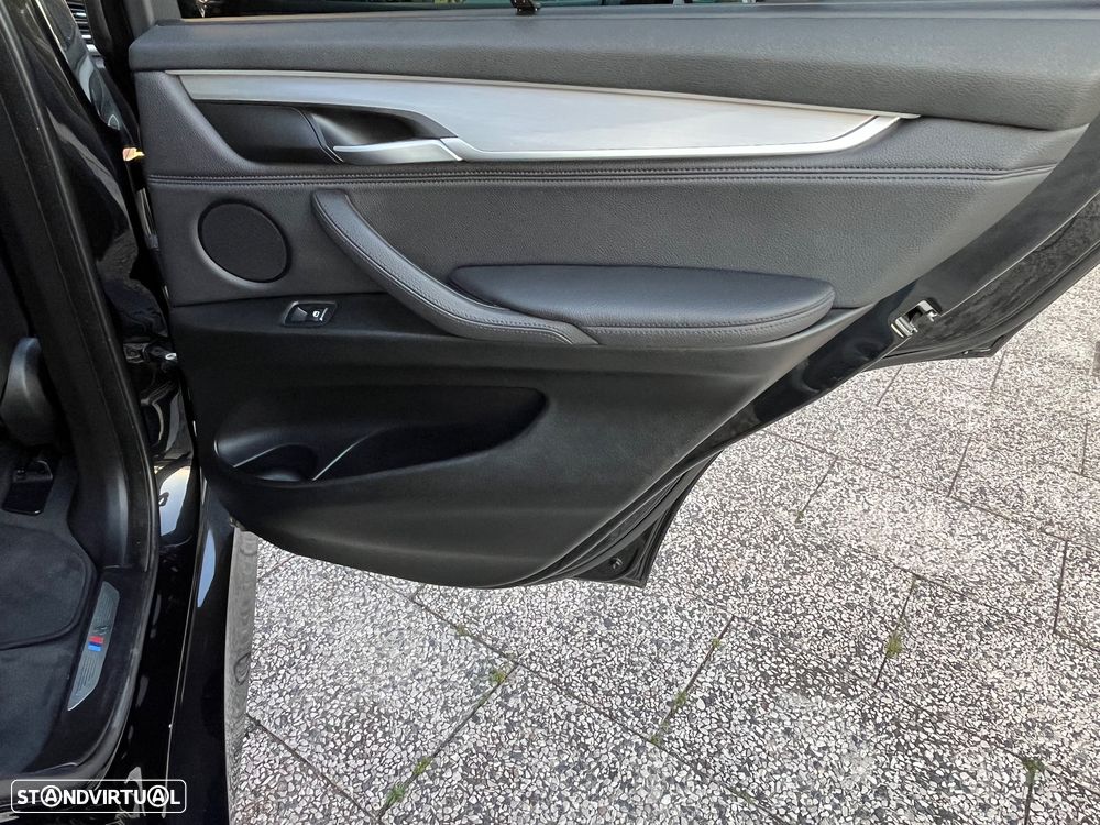 BMW X5 25 d sDrive Pack M - 41