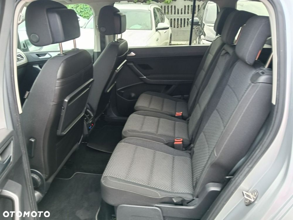Volkswagen Touran 1.5 TSI EVO Comfortline - 14