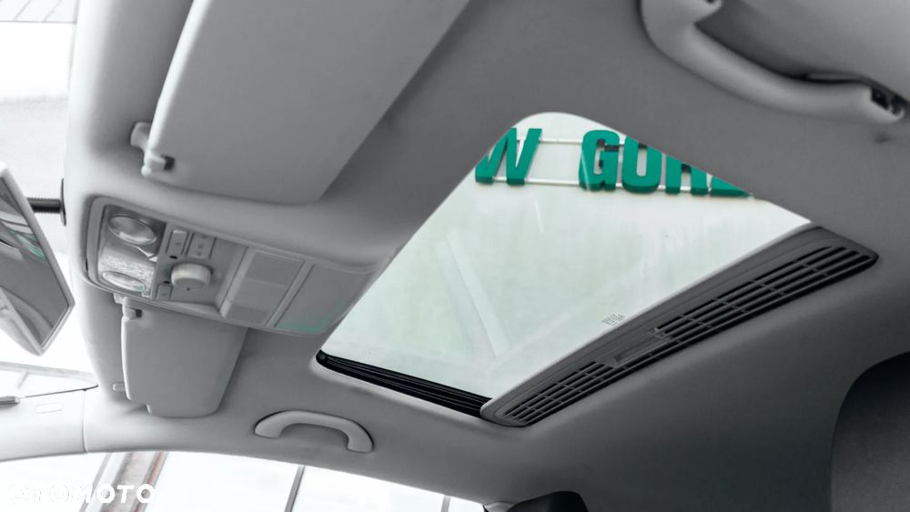 Volkswagen Golf VI 1.2 TSI Comfortline - 24