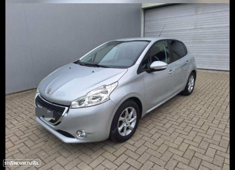 Peugeot 208 1.4 HDi - 2