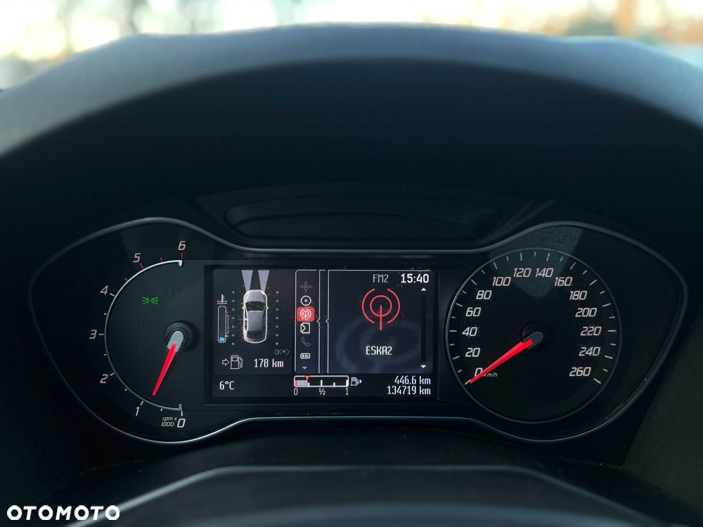 Ford Mondeo 2.0 TDCi Business Edition - 11