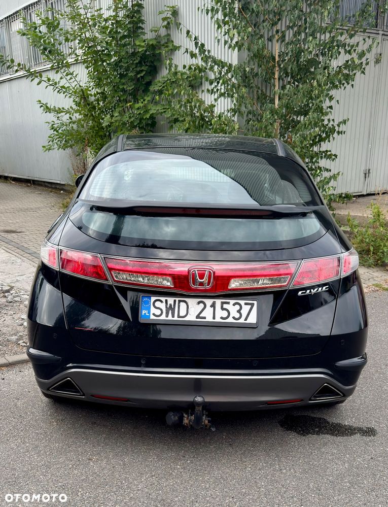 Honda Civic 1.8 Executive - 2