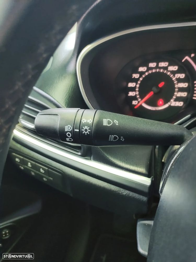 Fiat Tipo 1.3 M-Jet Lounge Tech - 16