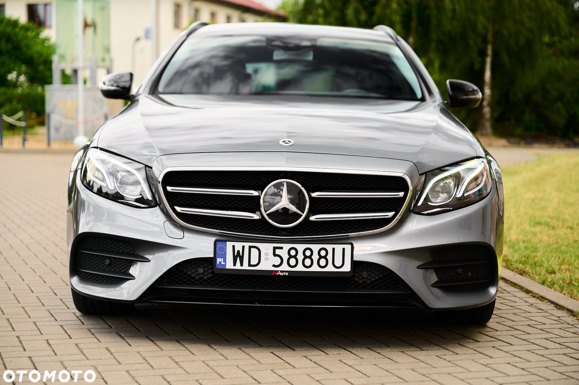 Mercedes-Benz Klasa E - 6