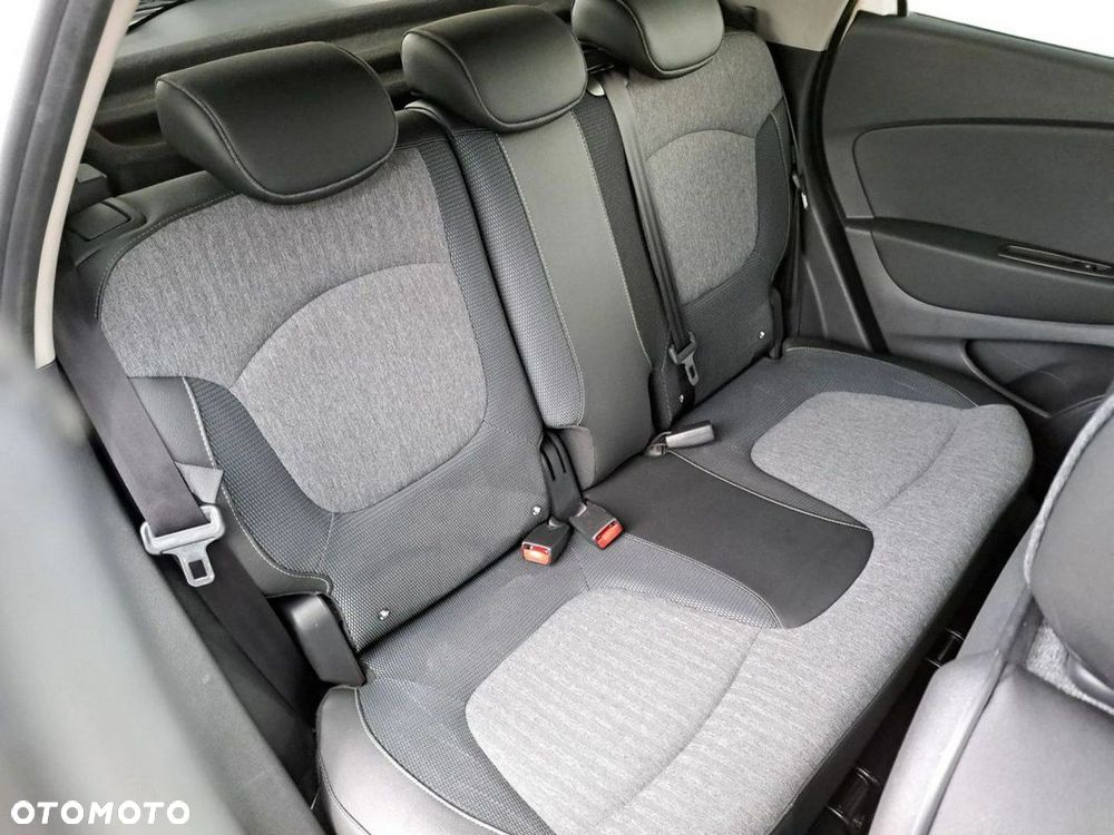 Renault Captur - 17