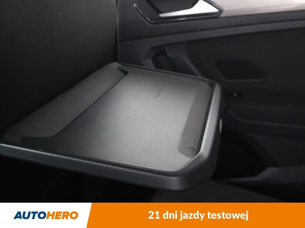 Volkswagen Tiguan Allspace 2.0 TDI 4Mot SCR Comfortline DSG 7os - 38