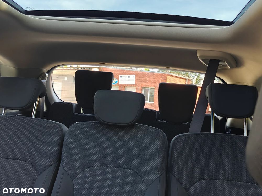 Kia Carens 1.7 CRDi L - 14