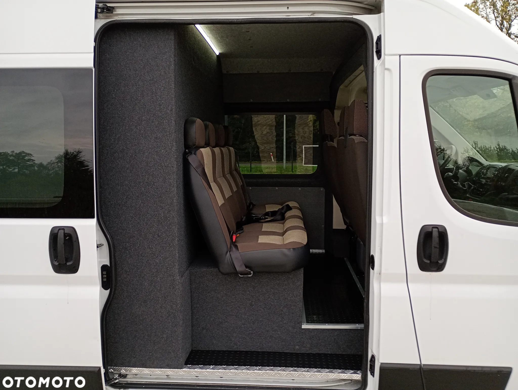 Renault MASTER ZABUDOWA BRYGADOWA 6 7 9 OSÓB - 12