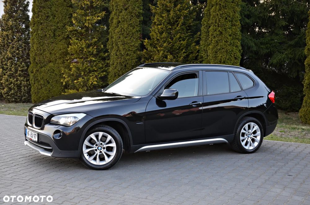 BMW X1 sDrive18d Sport Line - 12