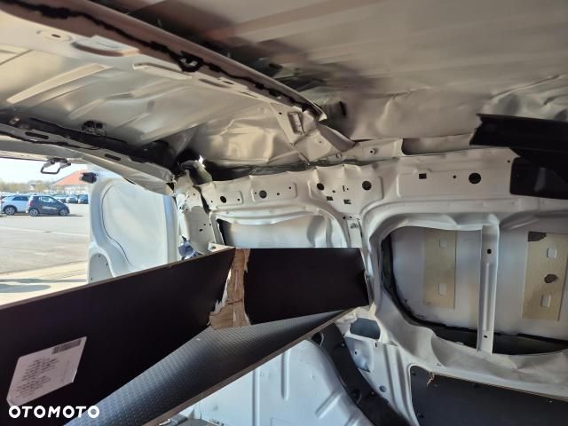 Volkswagen Caddy - 16