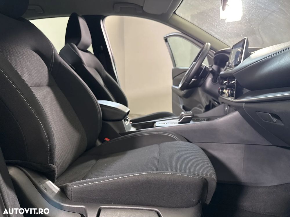 Nissan Qashqai - 12