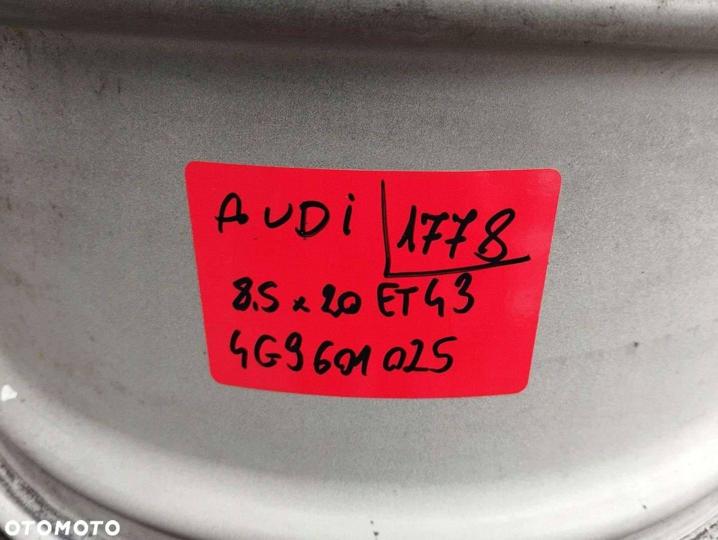 5X112 AUDI 20 8,5J ET43 4G9601025 M / N FELGA ALU 1SZT - 3
