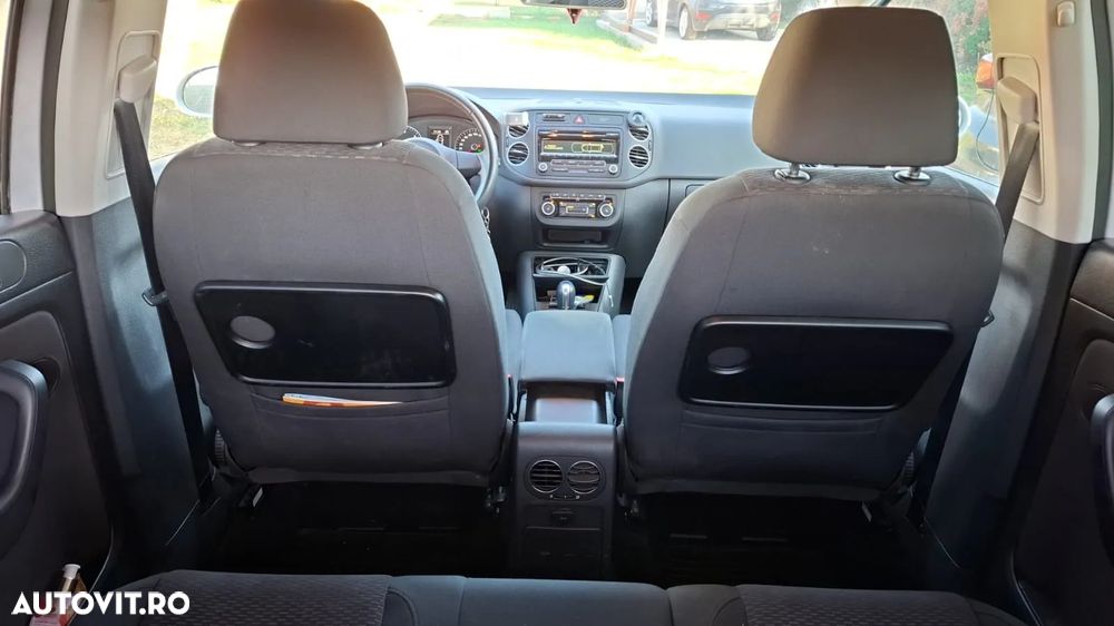 Volkswagen Golf Plus - 9
