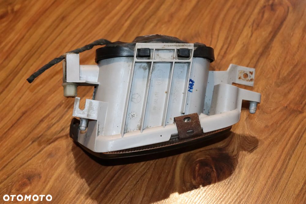 MERCEDES W208 HALOGEN LEWY ORYGINAŁ - 2