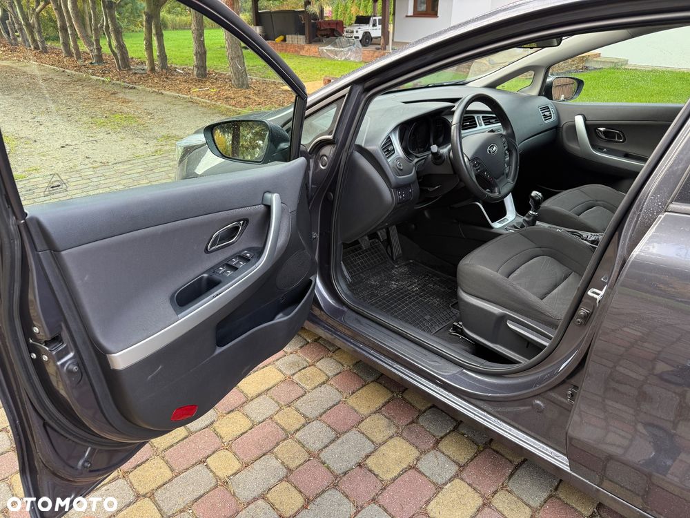 Kia Ceed 1.4 CVVT Spirit - 15