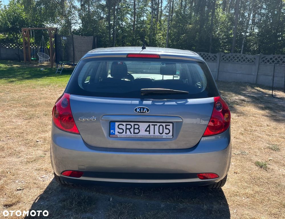 Kia Ceed 1.4 CVVT Attract - 8