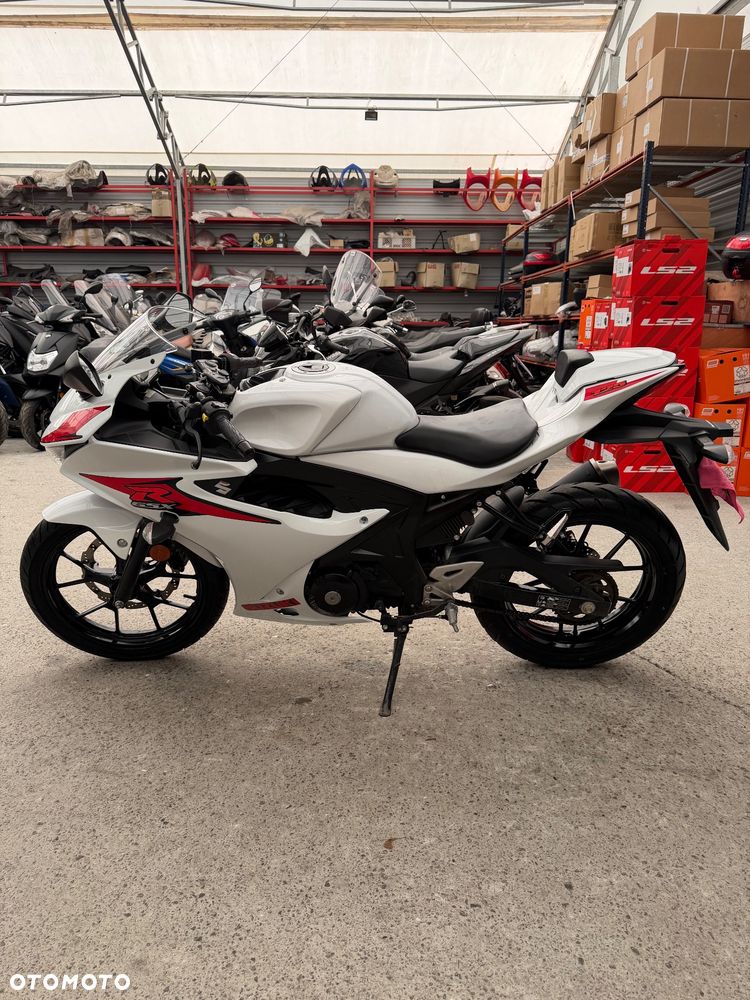 Suzuki GSX-R - 5