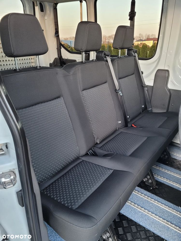 Ford Transit - 24