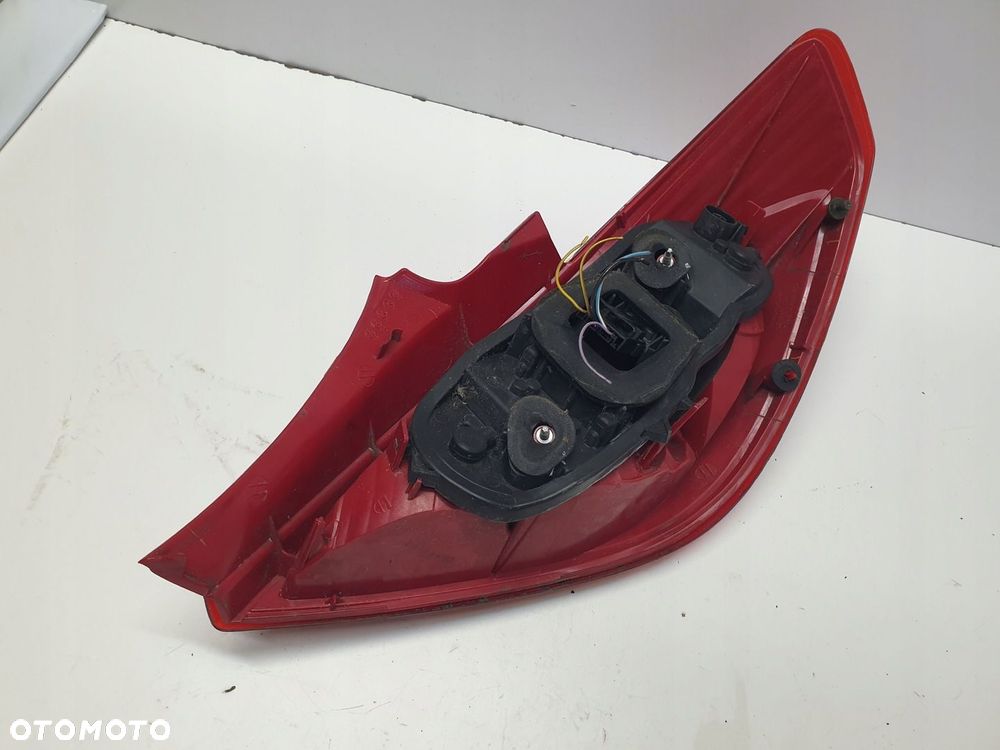 LAMPA TYLNA LEWA TYŁ LEWY OPEL CORSA D - 5