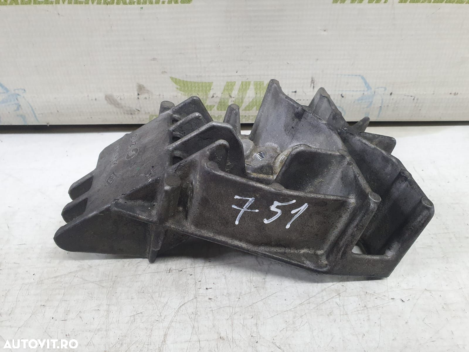Suport injector pornire la rece 8200771226  1.5 dci K9K896 Dacia Dust - 6