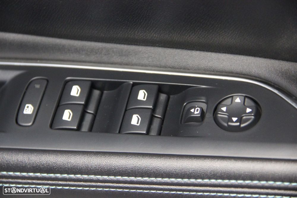 Peugeot 5008 1.2 PureTech Allure Pack EAT8 - 10