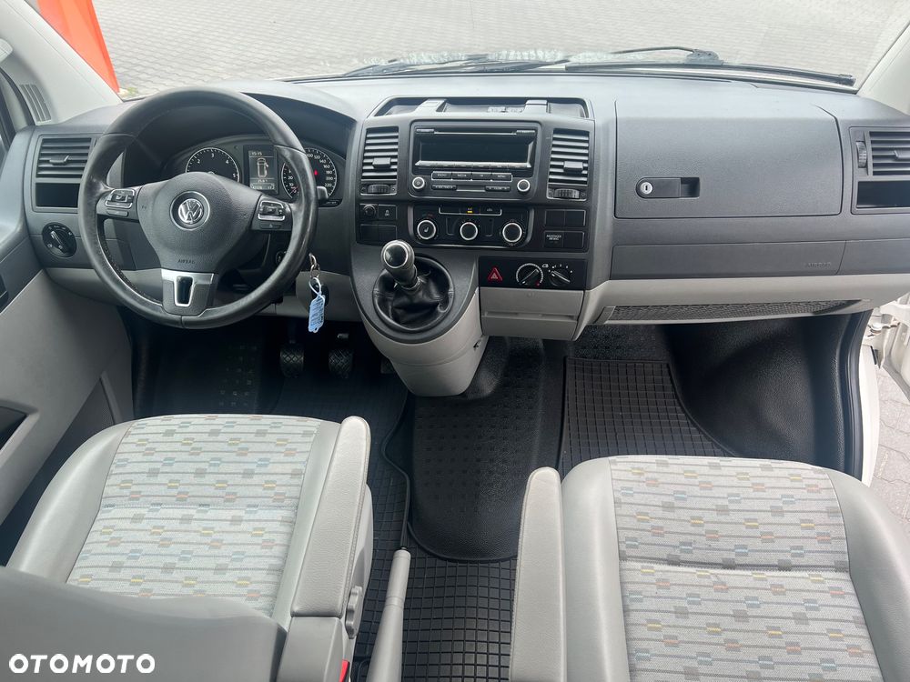 Volkswagen Transporter - 12