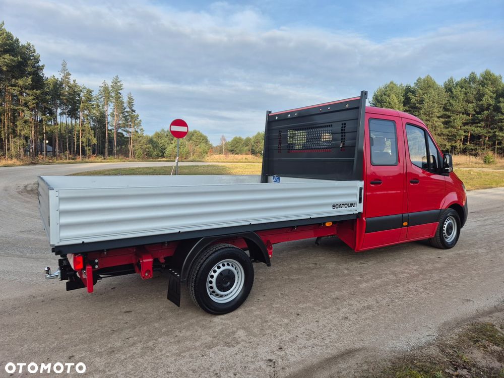 Mercedes-Benz Sprinter - 18