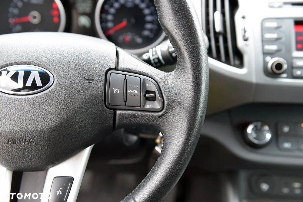 Kia Sportage 1.7 CRDI 2WD Attract - 22