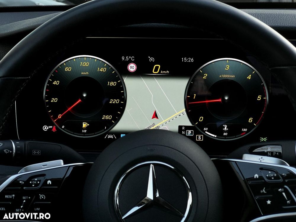 Mercedes-Benz E - 21