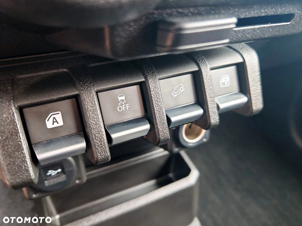 Suzuki Jimny 1.5 Pro - 22