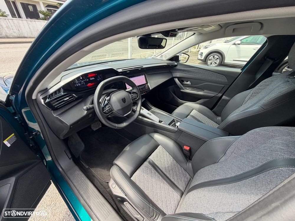 Peugeot 408 PureTech 130 EAT8 Allure Pack - 12