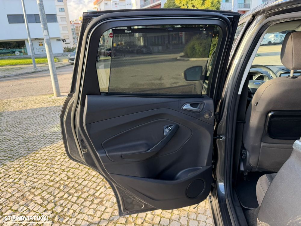 Ford C-Max 1.5 TDCi Titanium S/S - 19