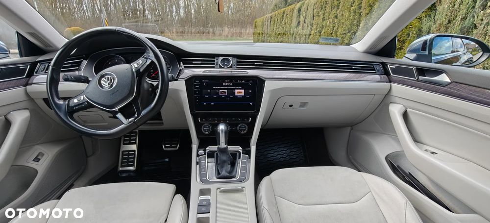 Volkswagen Arteon 2.0 TDI Bi-Turbo SCR 4Mot Elegance DSG - 9