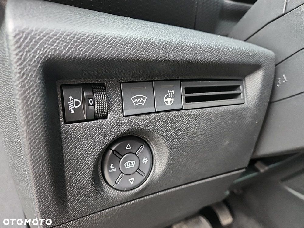 Citroën C4 1.2 PureTech Max S&S EAT8 - 15