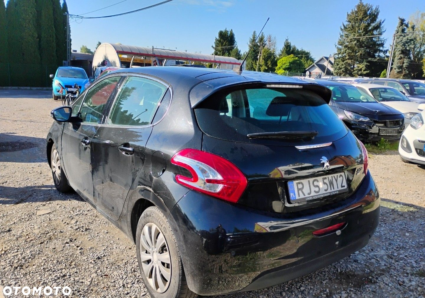 Peugeot 208 - 4