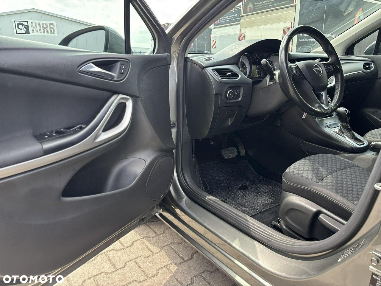 Opel Astra - 10