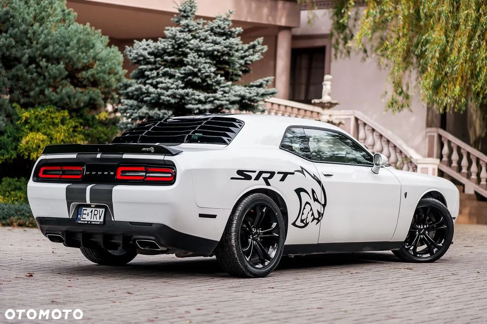 Dodge Challenger 5.7 R/T - 14