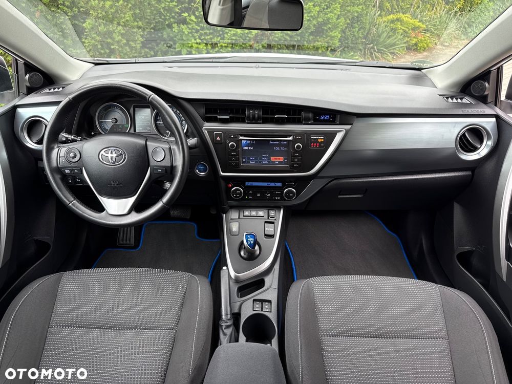 Toyota Auris - 18