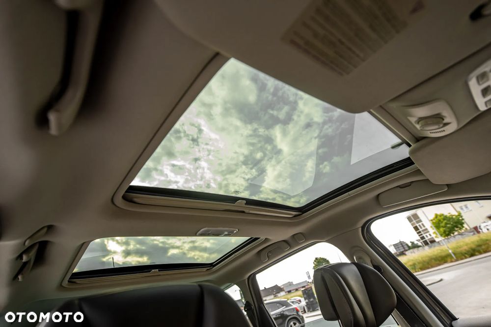 Renault Grand Scenic - 24