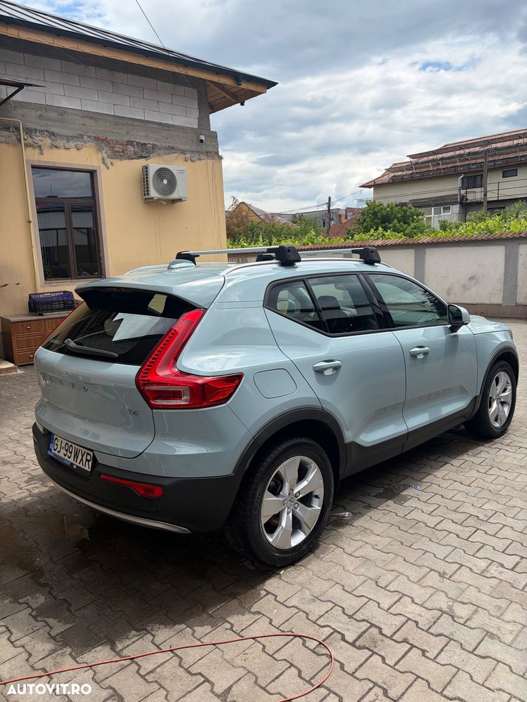 Volvo XC 40 T4 Momentum - 3