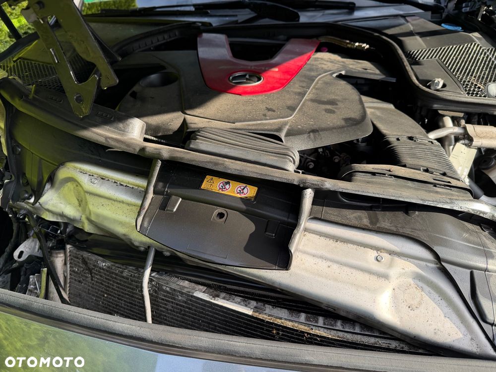 Mercedes-Benz Klasa C AMG 43 4Matic 9G-TRONIC - 11