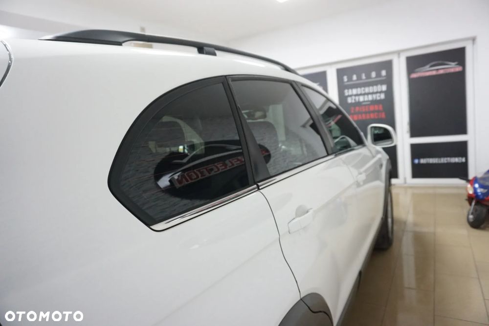 Chevrolet Captiva 2.2 d LS+ - 18