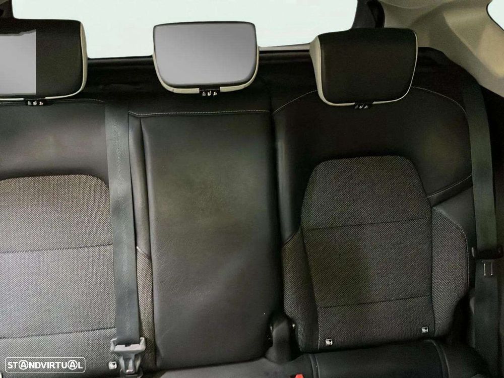 Renault Captur 1.0 TCe Techno - 17