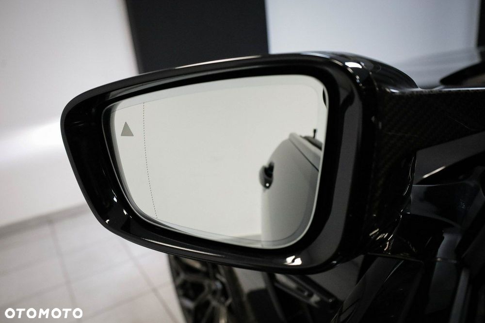 BMW Seria 8 - 12