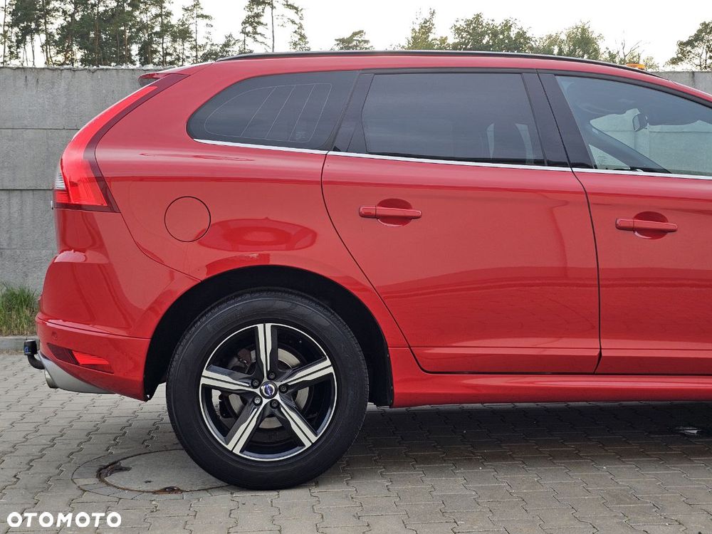 Volvo XC 60 D3 R-Design - 11